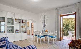 Matisse Cantone - A Well Designed Apartment with a Lovely Spacious Terrace