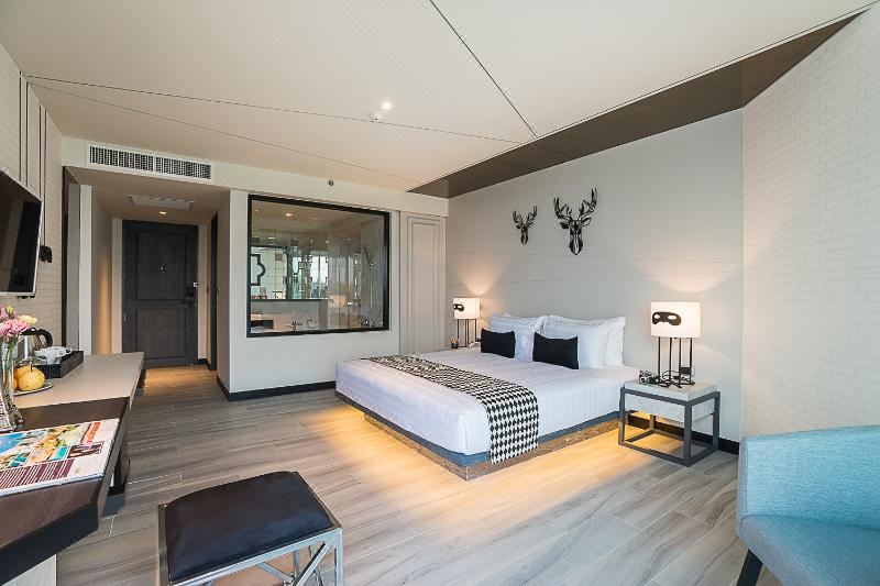 Mera Mare PattayaDouble Deluxe Double Garden View