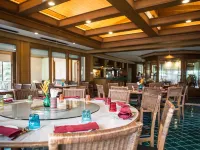 Maneechan Resort
