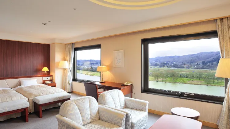 ホテルシティプラザ北上 外観