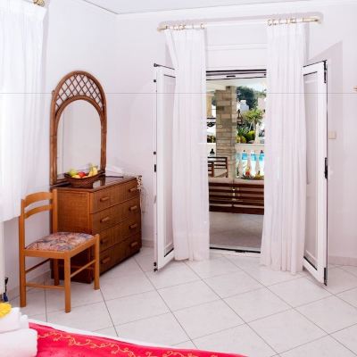 Family Room Hotel Potos Promo Code