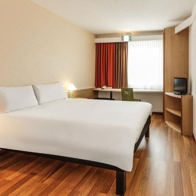 Twin Room with 2 Single Beds Ibis Jerez de La Frontera Cadiz Promo Code