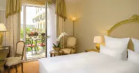 Victor's Residenz-Hotel Schloss Berg Отели в г. 
