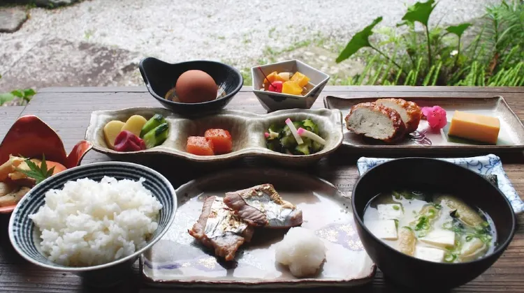 季楽 飫肥 食事・レストラン