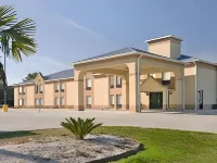 Days Inn & Suites by Wyndham Eunice Hotels in Eunice