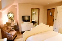 Glenskirlie Castle Hotel Hotels in 