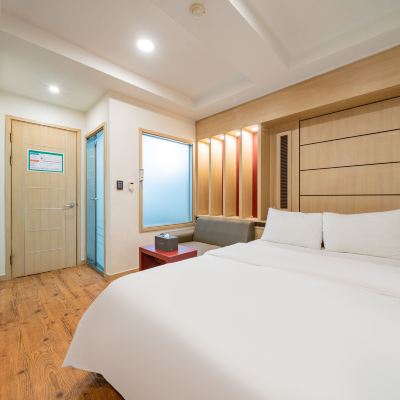 Standard-for Multiple Nights (Free View Of Wave, 2-Person Sofa) Suwon Jeongauto Equus 쿠폰