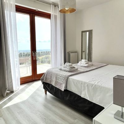 Deluxe Two-Bedroom Villa Cape House Promo Code