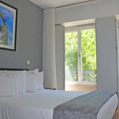Vivacity Porto - Rooms & Apartments Các khách sạn gần Nhà thờ Clerigos Tower