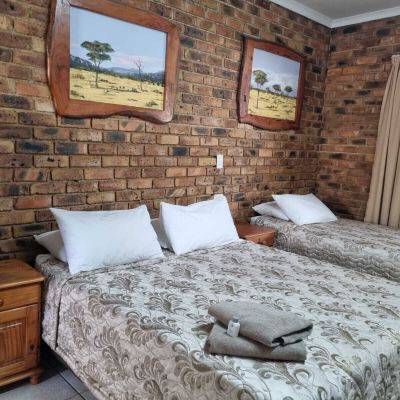 Deluxe Triple Room Emerald Guesthouse Promo Code