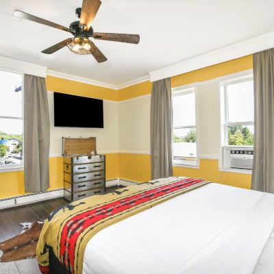 King Room With Park View Hotel St. Michael Promo Code