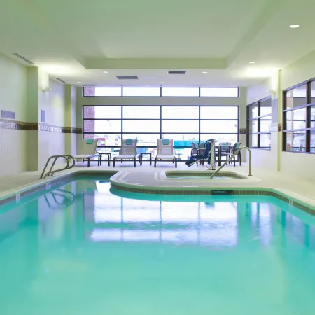 Courtyard Seattle Everett Downtown Отели в г. Эверетт
