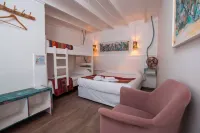 Hostal Copart Hotels in 