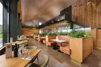 Bracken Hide Hotel