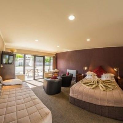 Deluxe Studio Lakefront Lodge Promo Code