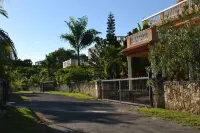 4 Bedroom Villa, Private Pool, Security, Ocean View Hotels in 