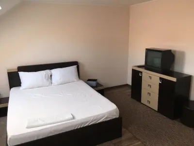 Step Inn Hotel di 