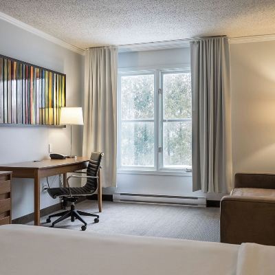Comfort Queen Room with Sofa Bed Hotel Chateau Bromont Promo Code