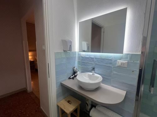 三人房（带独立浴室）