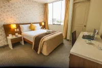 Palmetto Hotel Business la Perla Hotels in 