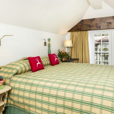 Mill Creek Loft Suite 1 King Sonnenalp Promo Code