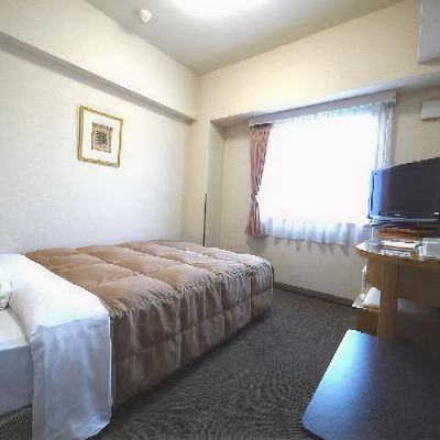 Double Room with Small Double Bed - Non-Smoking