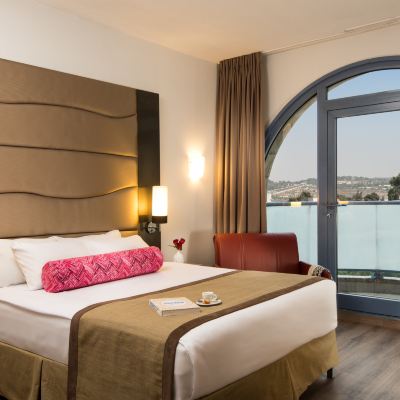Superior Room with Balcony Leonardo Hotel Jerusalem Promo Code