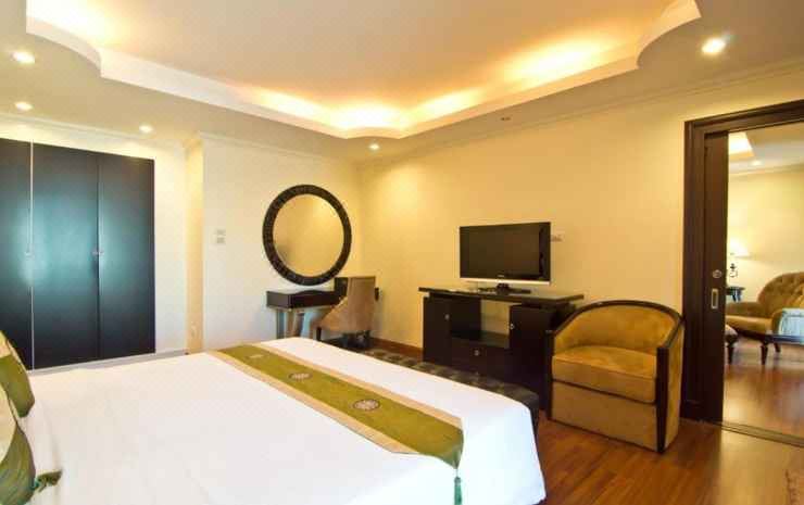 LK Royal SuiteOne Bedroom Suite with Jacuzzi