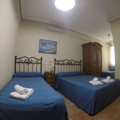 Family Room Hostal El Pilar Promo Code