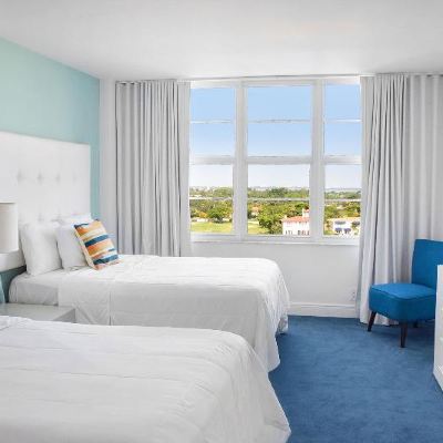 Deluxe One Bedroom Ocean Seacoast Suites on Miami Beach Promo Code