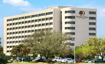 DoubleTree by Hilton Hotel Houston Hobby Airport