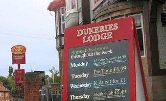 The Dukeries Lodge