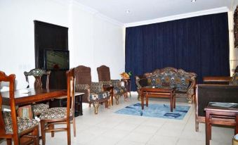 Qasr Al Ahd 2 Furnished Apartments