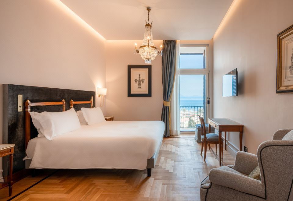 海景豪华房 1张特大床