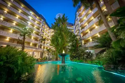 DoubleTree by Hilton Cairns Hotels in 