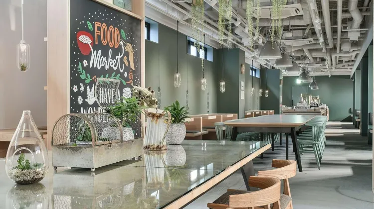 レフ大宮 by ベッセルホテルズ 食事・レストラン