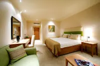 Cbh Donnington & Co (Formerly Donnington Valley Hotel) Hotele w: 