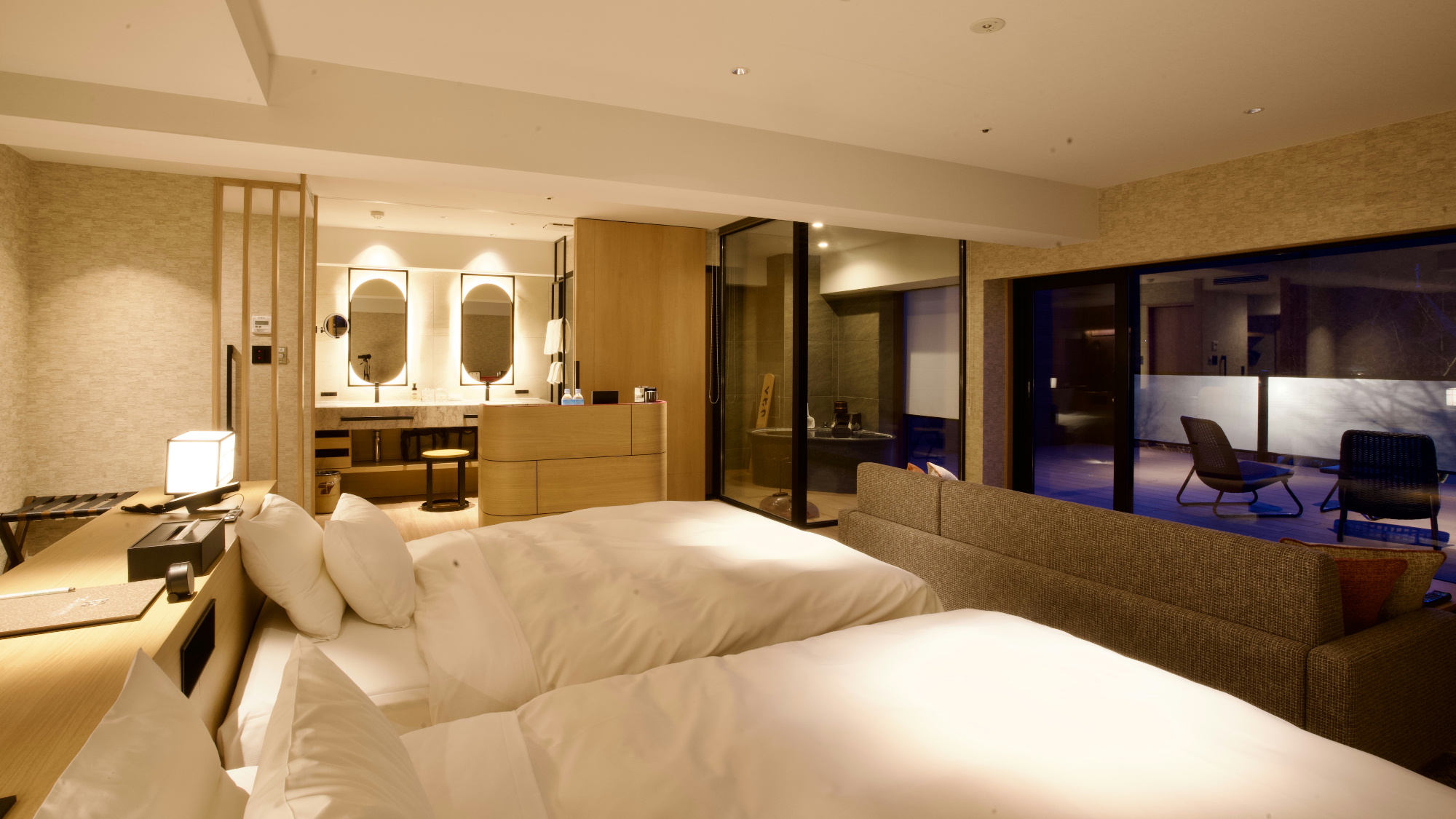 豪华双床房带露天风吕和山景