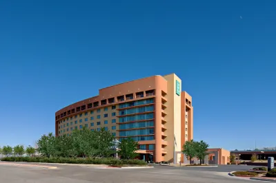 Embassy Suites by Hilton Albuquerque Hotels in 