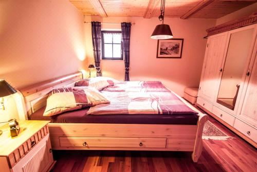 AuszeithofDeluxe Two-Bedroom Apartment