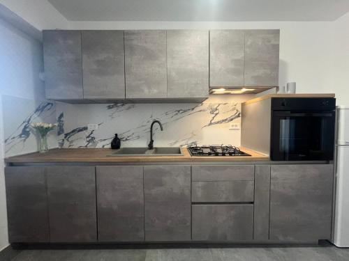 两卧室公寓 - 带露台