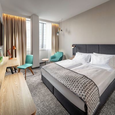 行政大床房 維也納南假日飯店優惠