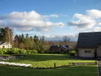 Luxurious Villa with Sauna, Hot Tub, Recreation Room, Large Enclosed Garden Hotels in 