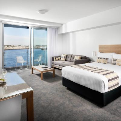 Studio-Ocean Sunrise Be. Fremantle Promo Code