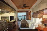 Two Seasons Coron Island Resort Hotels in 