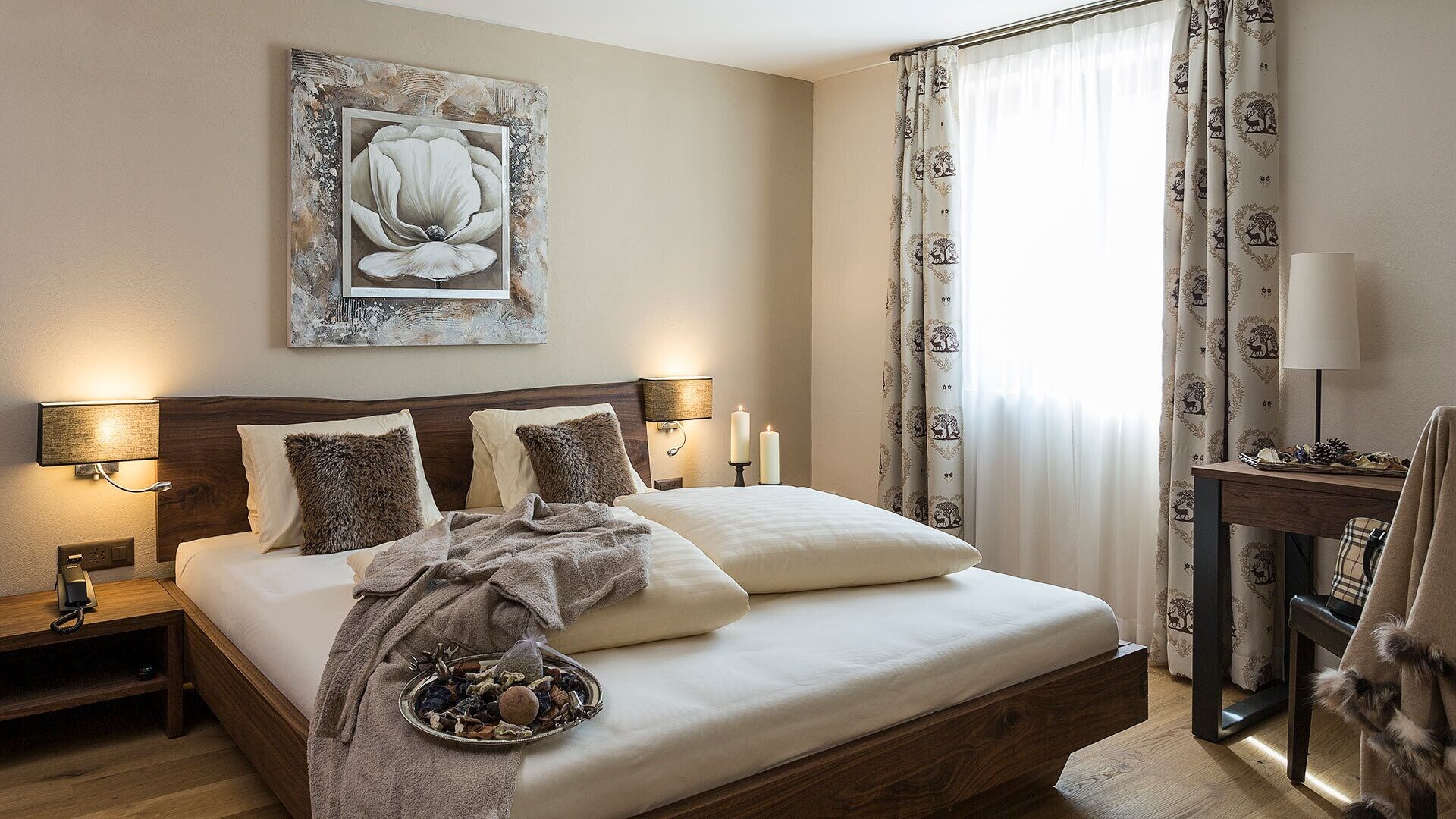 Hotel Cervo高尔夫景观豪华双人间 - 带阳台