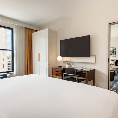 1 King Bed 1 Bedroom Heritage Suite 106 Jefferson Huntsville Curio Collection Promo Code