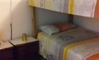 Room in Apartment - Comfortable Inn Green Sea Villa Helen Kilometro 4 Circunvalar