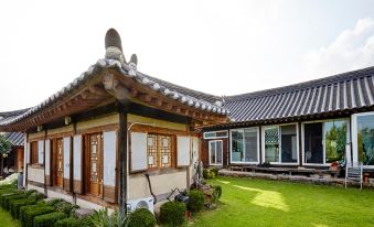 Uiseong Chohae House