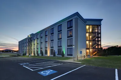 Holiday Inn STAUNTON CONFERENCE CENTER by IHG Hôtels à : 